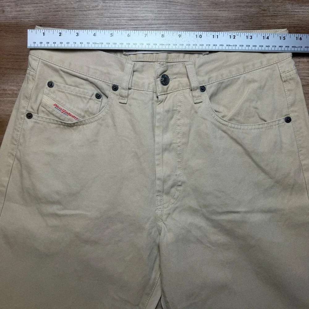 Diesel Cheyenne Jeans Mens 31x32 Beige Khaki Straight Leg Made In Italy (Tag 32)